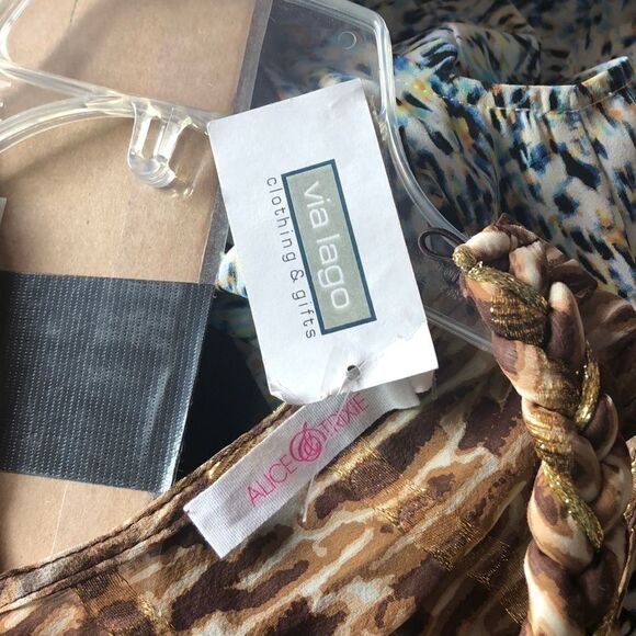 NWT ALICE & Trixie Silk Tank Top - Picture 5 of 7
